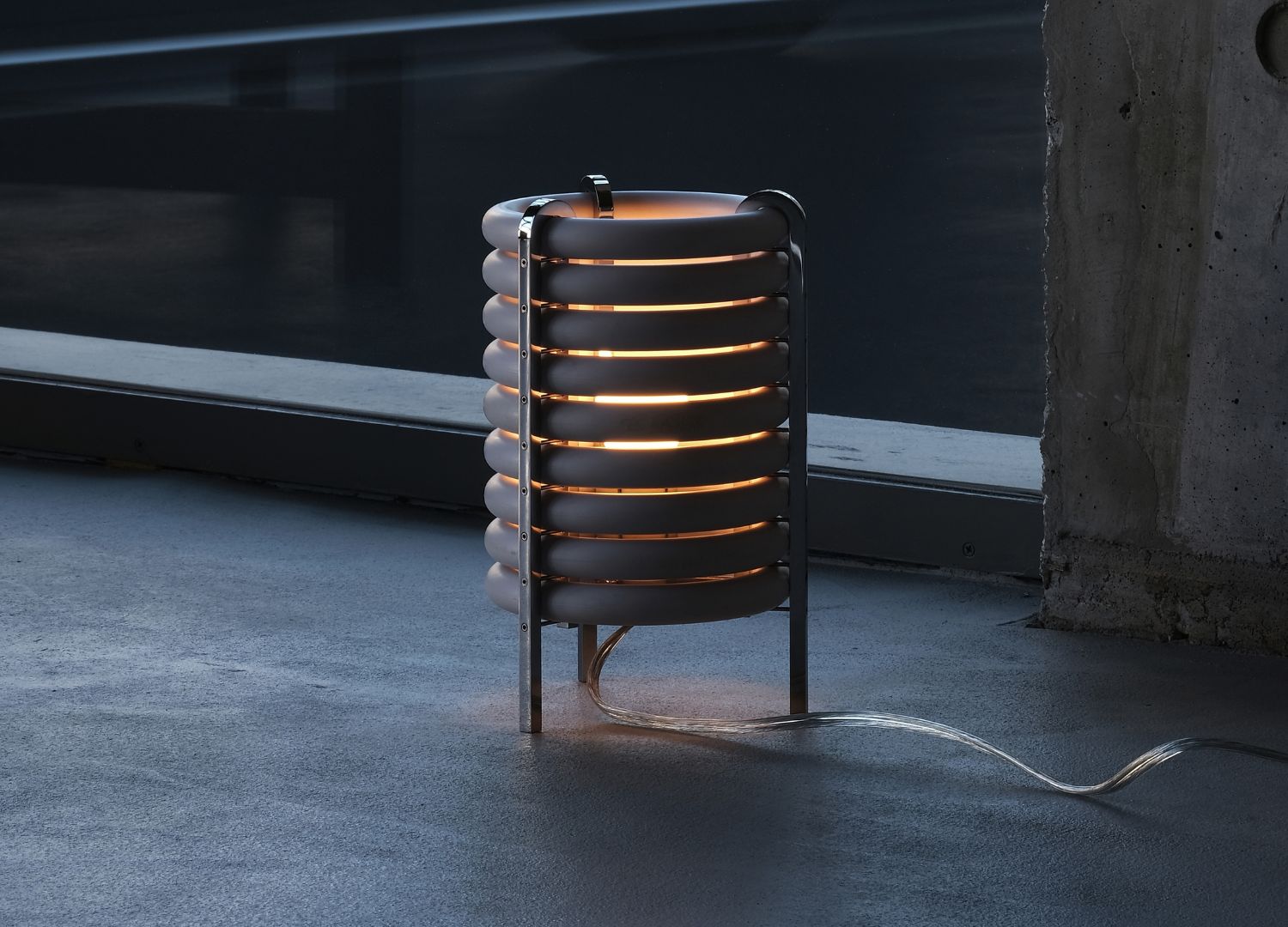 London-Design-Festival-2025-WA-Table-Lamp-by-Akasaki-Vanhuyse.jpg 